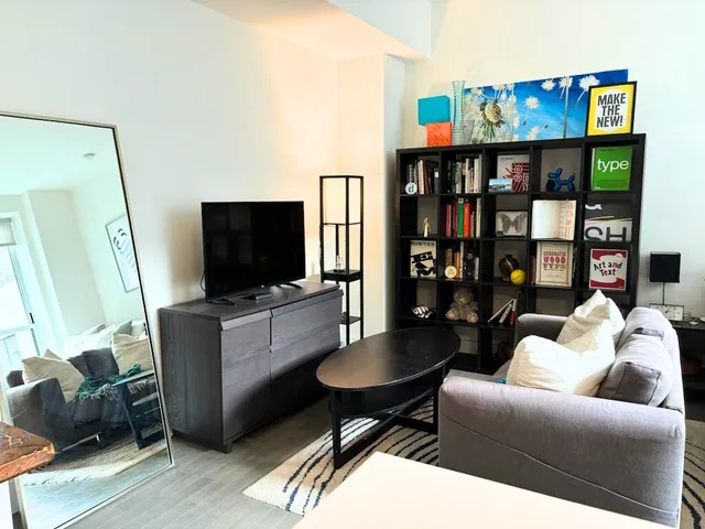 $850,000 | 416 West 52nd Street, Unit 503 | Hell's Kitchen