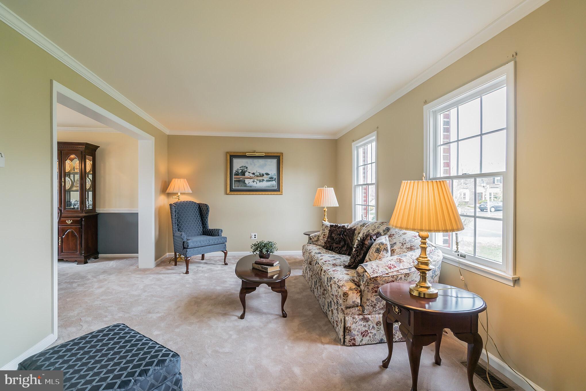 140 Chilton Road Langhorne, PA 19047 - Photo 3 of 22 Gallery Image 3