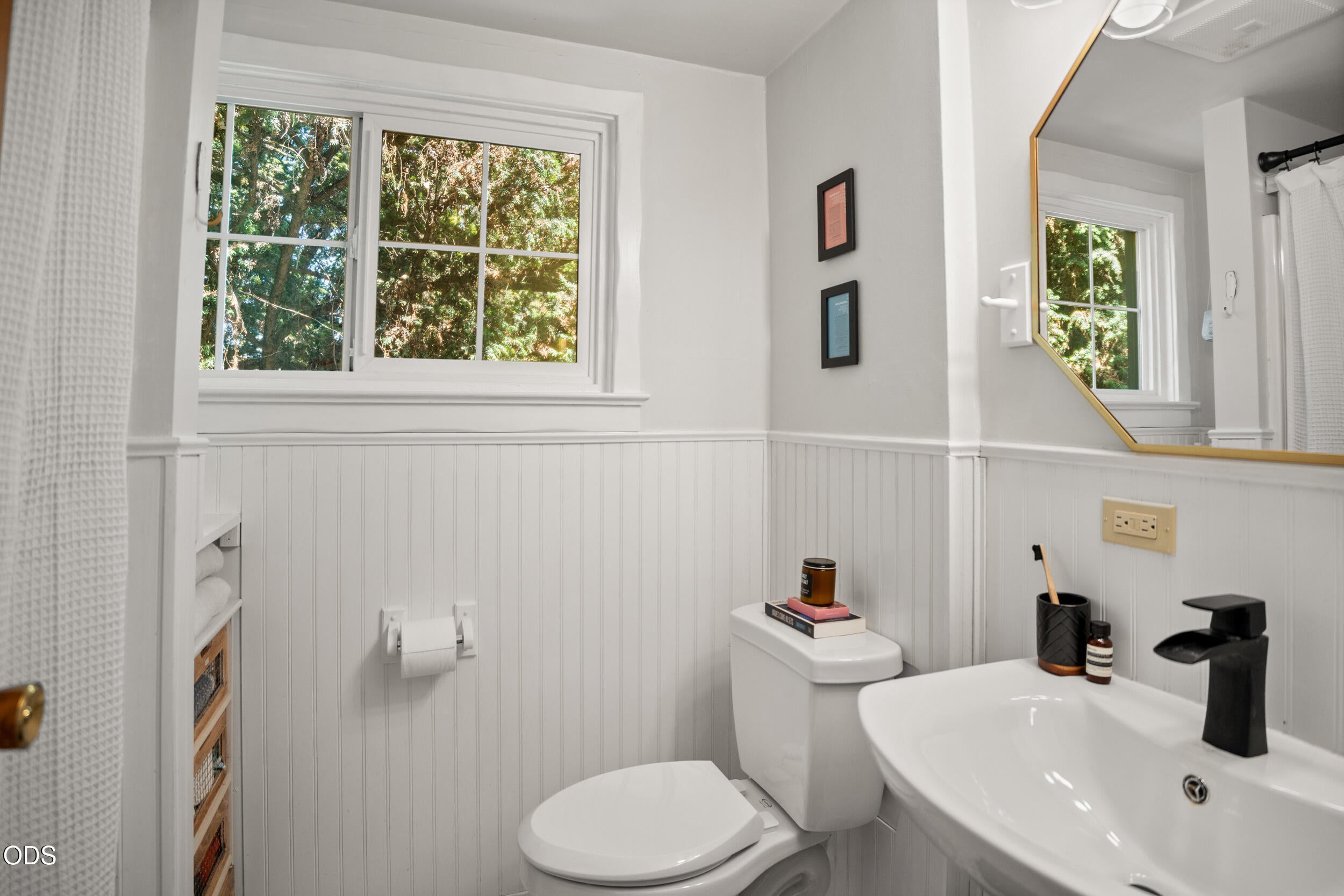 3184 Old Stage Road Central Point, OR 97502 - Photo 23 of 57 Gallery Image 23