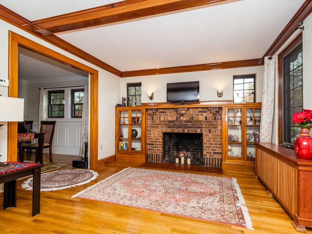 36 Tobey Road Belmont, MA 02478 - Photo 11 of 29 Gallery Image 11