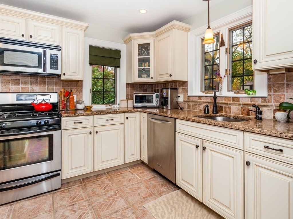 36 Tobey Road Belmont, MA 02478 - Photo 16 of 29 Gallery Image 16