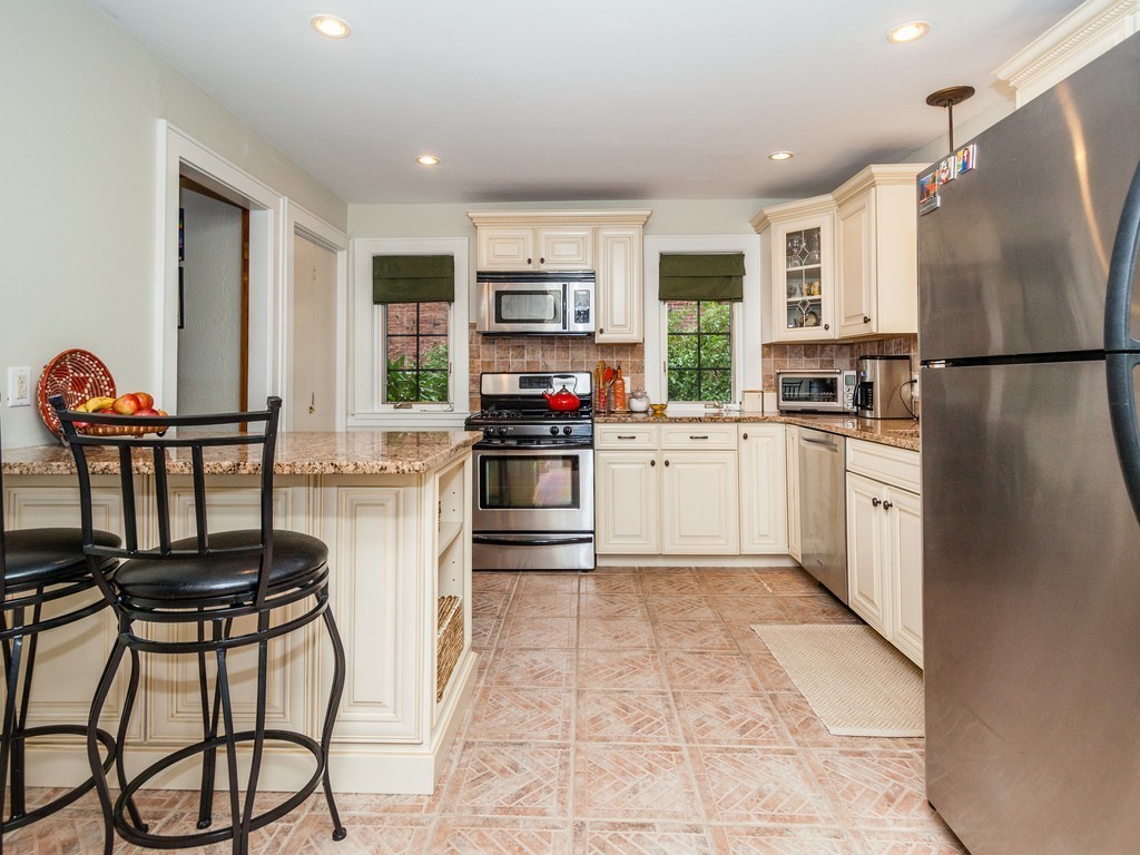 36 Tobey Road Belmont, MA 02478 - Photo 18 of 29 Gallery Image 18