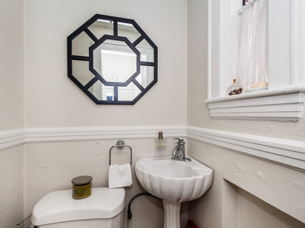 36 Tobey Road Belmont, MA 02478 - Photo 27 of 29 Gallery Image 27