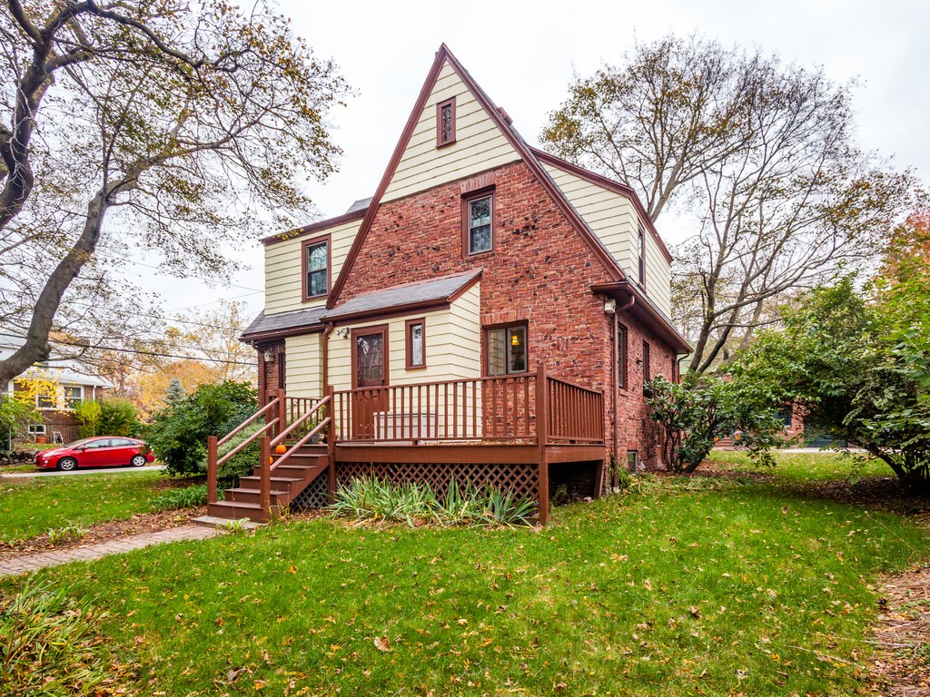 36 Tobey Road Belmont, MA 02478 - Photo 7 of 29 Gallery Image 7