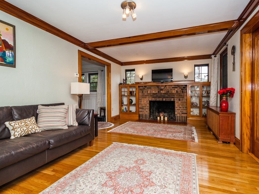 36 Tobey Road Belmont, MA 02478 - Photo 9 of 29 Gallery Image 9