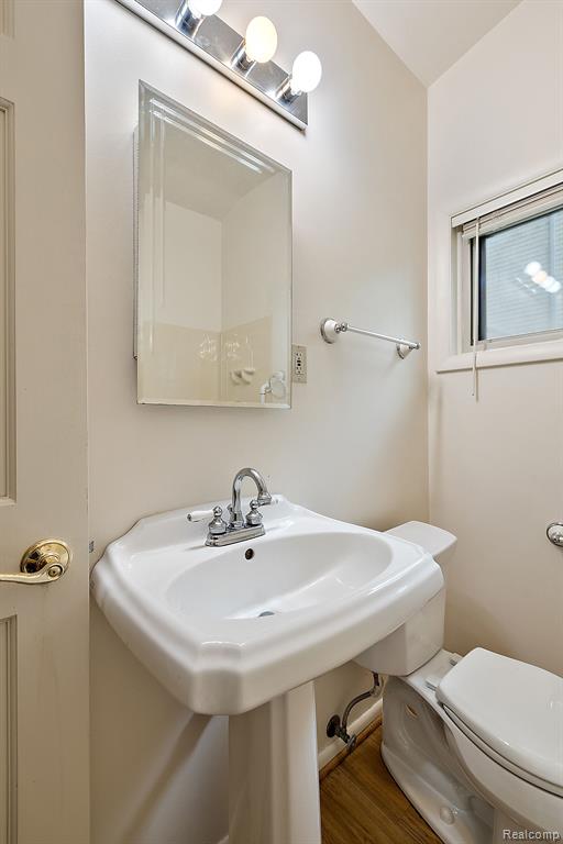 505 Base Line Road Northville, MI 48167 - Photo 26 of 35