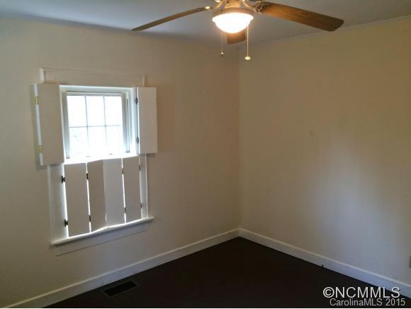 122 L M Morgan Road Saluda, NC 28773 - Photo 14 of 24 Gallery Image 14