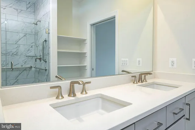 $799,990 | 23642 Winterday Drive, Ashburn, VA 20148