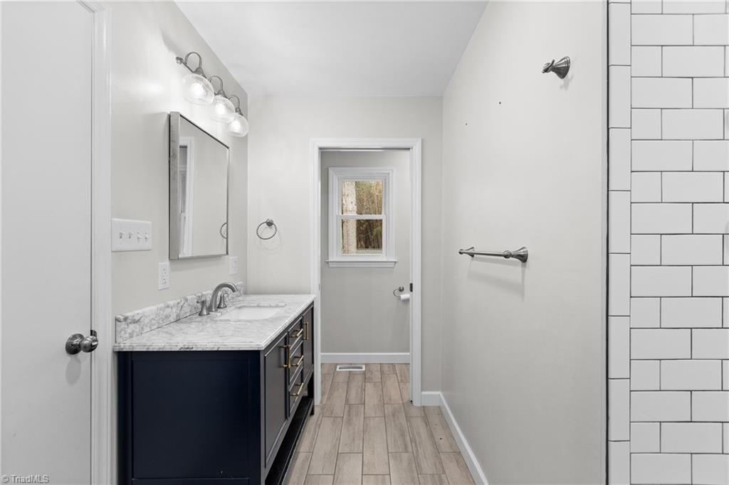 3009 Wellingford Street High Point, NC 27265 - Photo 21 of 35 Primary Bathroom