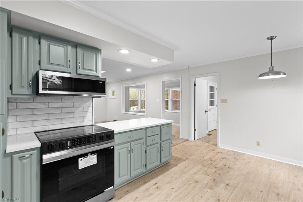 3009 Wellingford Street High Point, NC 27265 - Photo 8 of 35