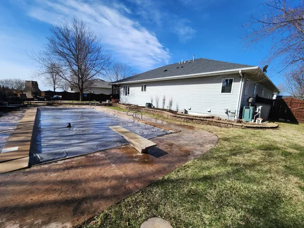 $529,000 | 905 4th Avenue Southeast, Pipestone, MN 56164