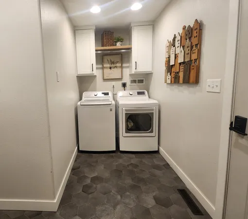 $529,000 | 905 4th Avenue Southeast, Pipestone, MN 56164