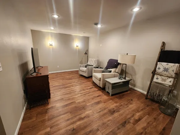 $529,000 | 905 4th Avenue Southeast, Pipestone, MN 56164