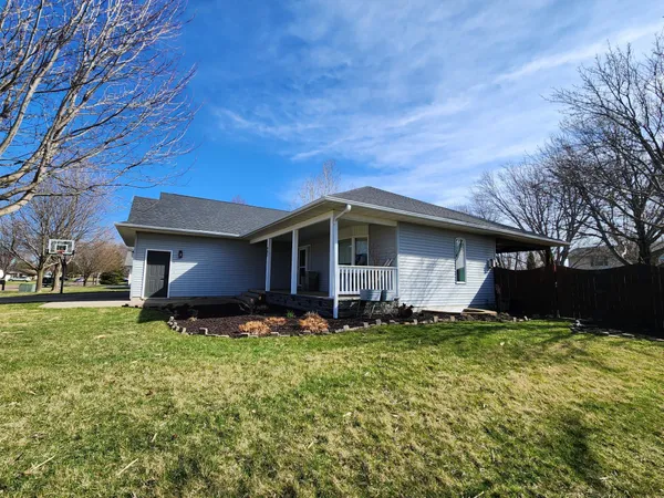 $529,000 | 905 4th Avenue Southeast, Pipestone, MN 56164