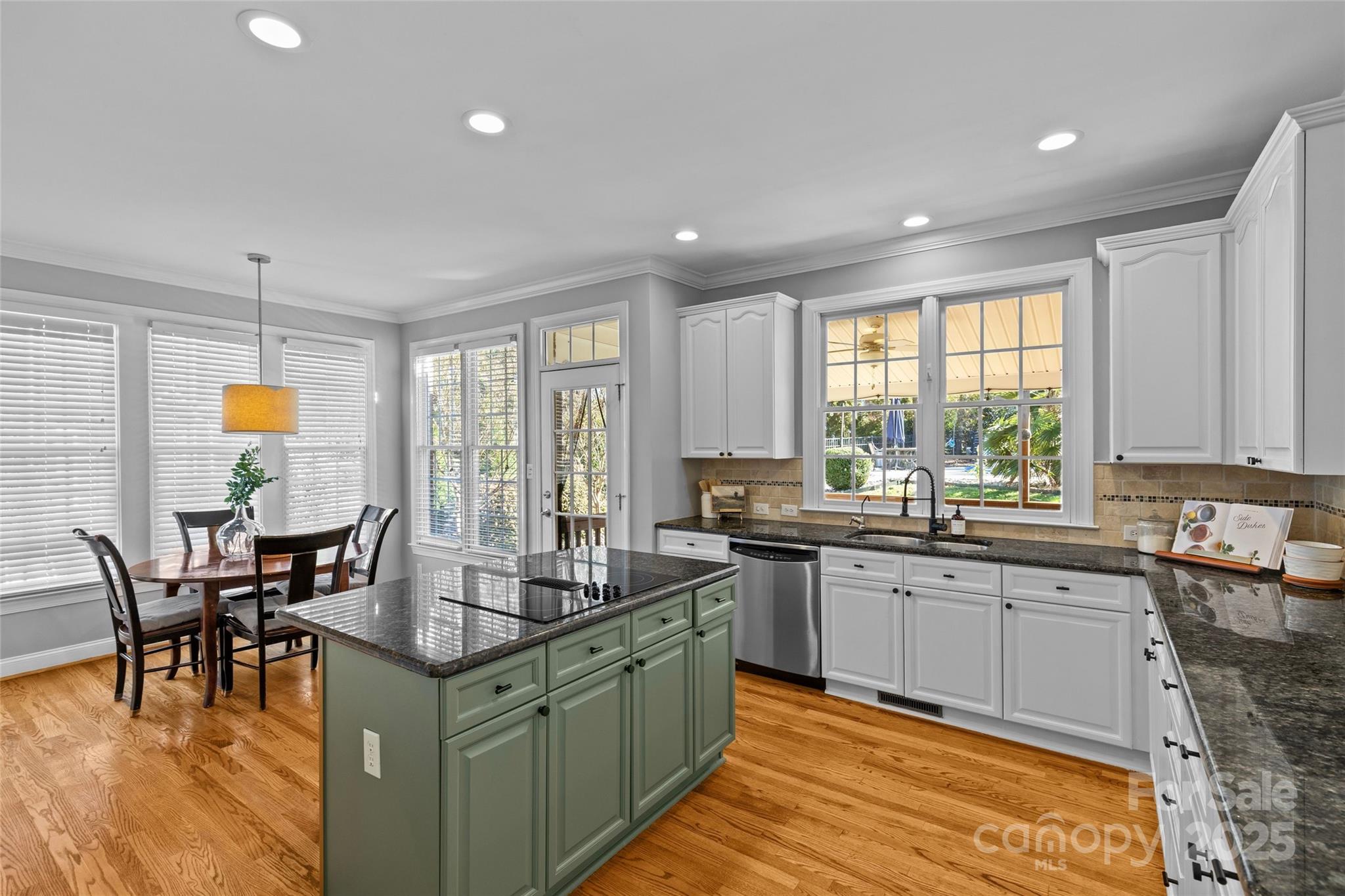 2314 Flagstick Drive Matthews, NC 28104 - Photo 17 of 48