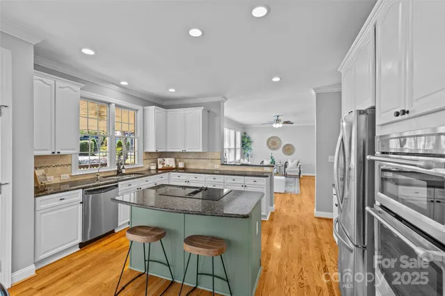 $897,500 | 2314 Flagstick Drive, Matthews, NC 28104