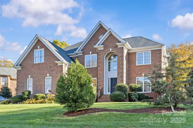 $897,500 | 2314 Flagstick Drive, Matthews, NC 28104