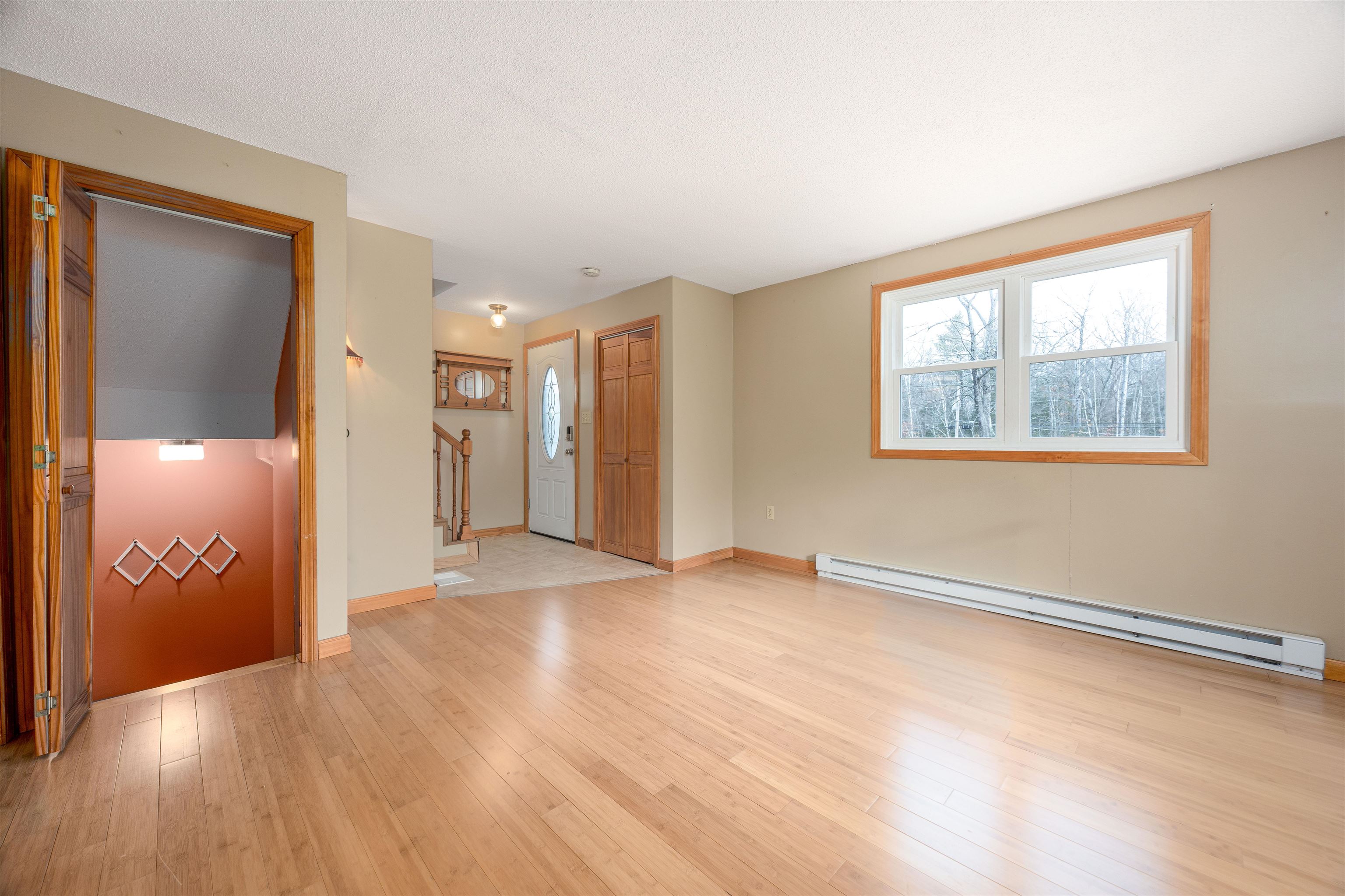 52 L Scenic Drive Derry, NH 03038 - Photo 12 of 42