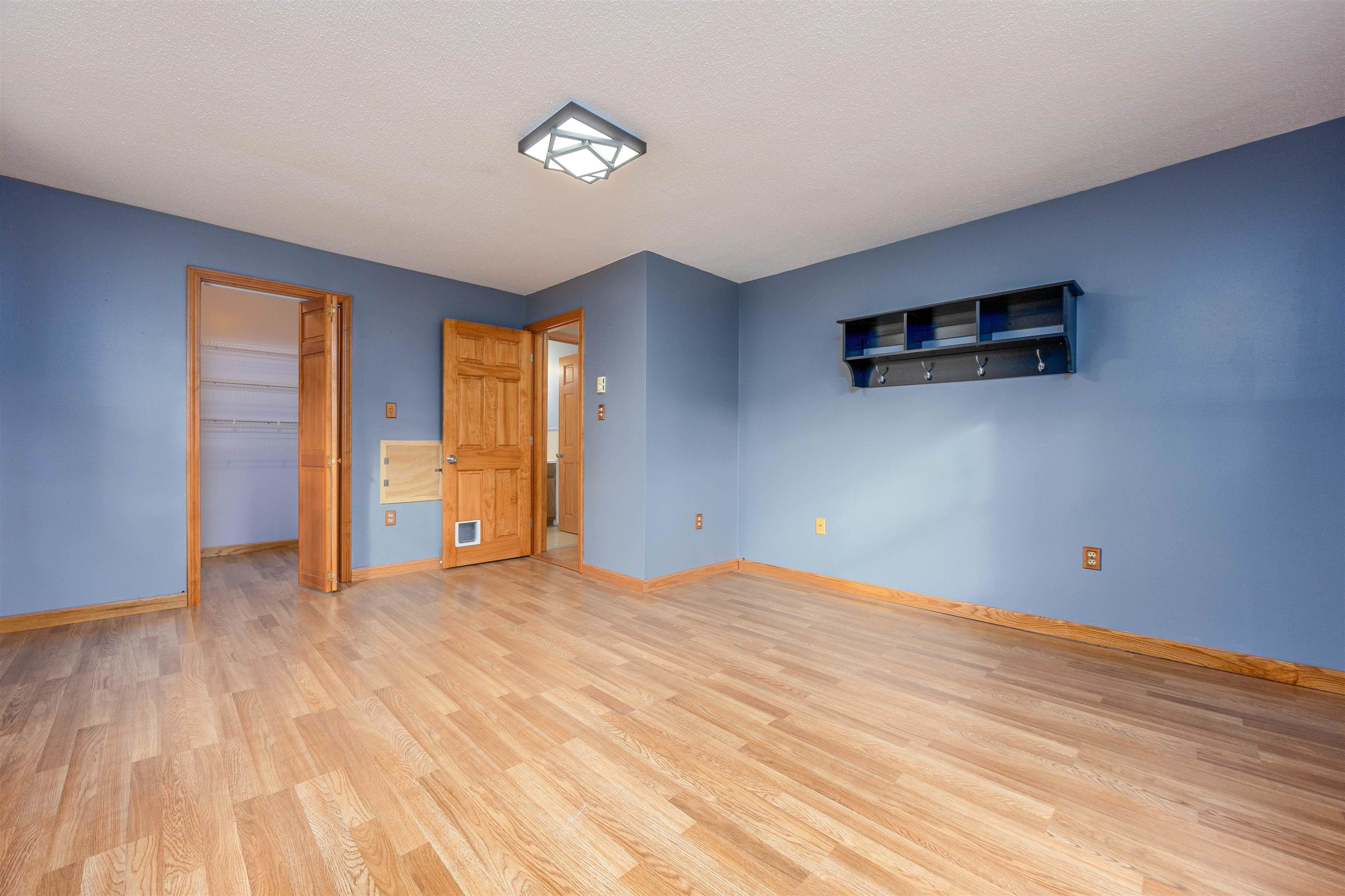 52 L Scenic Drive Derry, NH 03038 - Photo 16 of 42