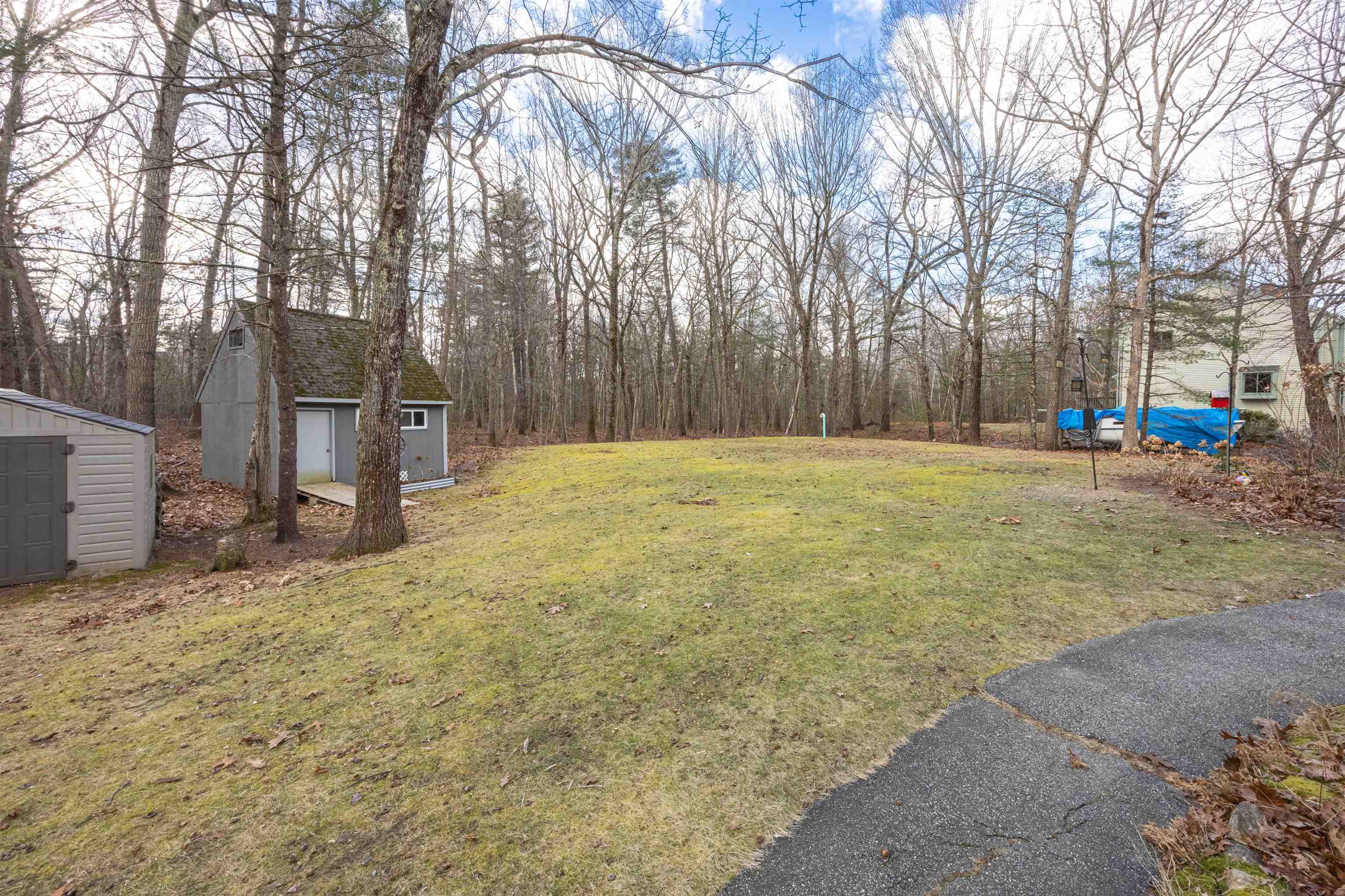 52 L Scenic Drive Derry, NH 03038 - Photo 29 of 42