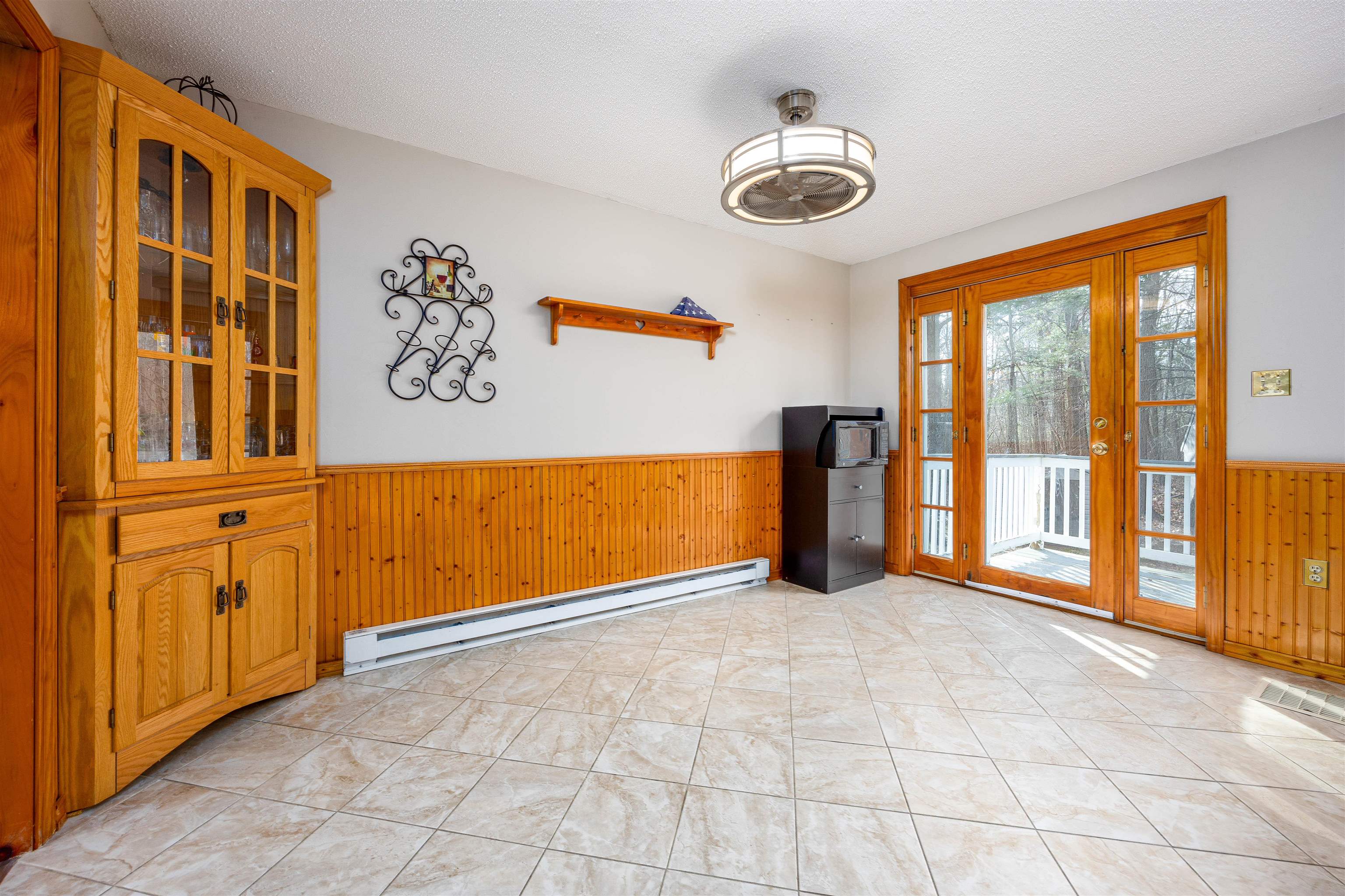 52 L Scenic Drive Derry, NH 03038 - Photo 4 of 42