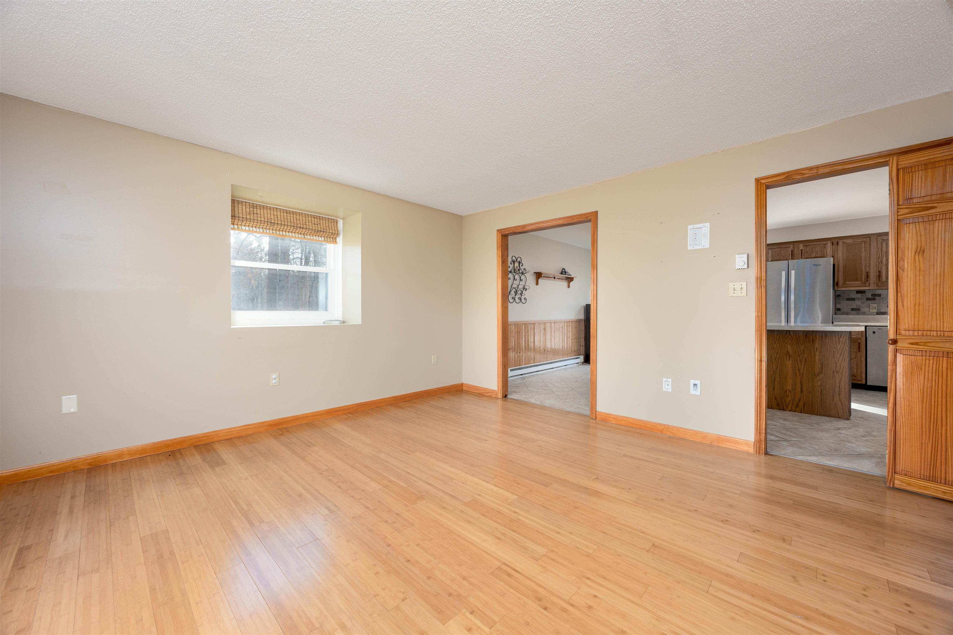 52 L Scenic Drive Derry, NH 03038 - Photo 6 of 42