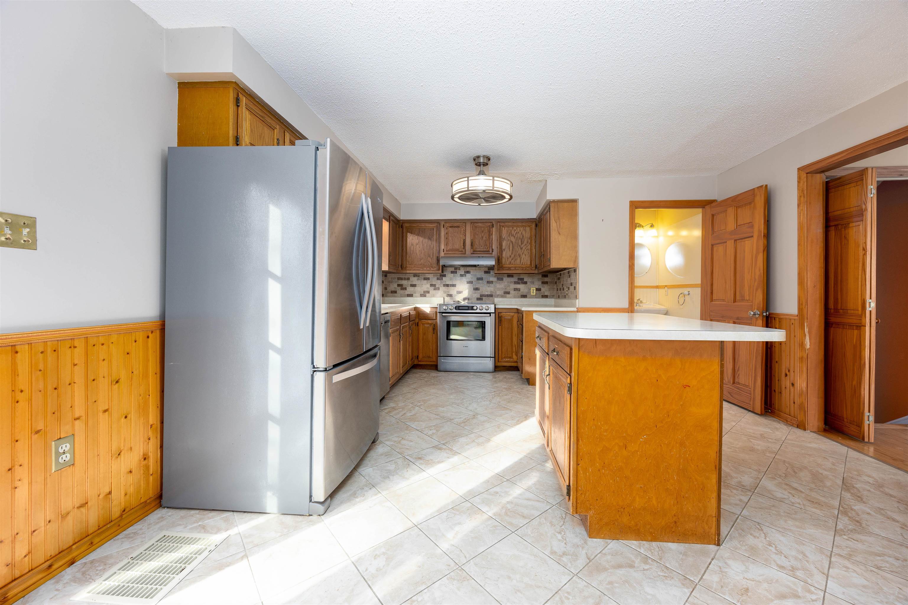 52 L Scenic Drive Derry, NH 03038 - Photo 9 of 42