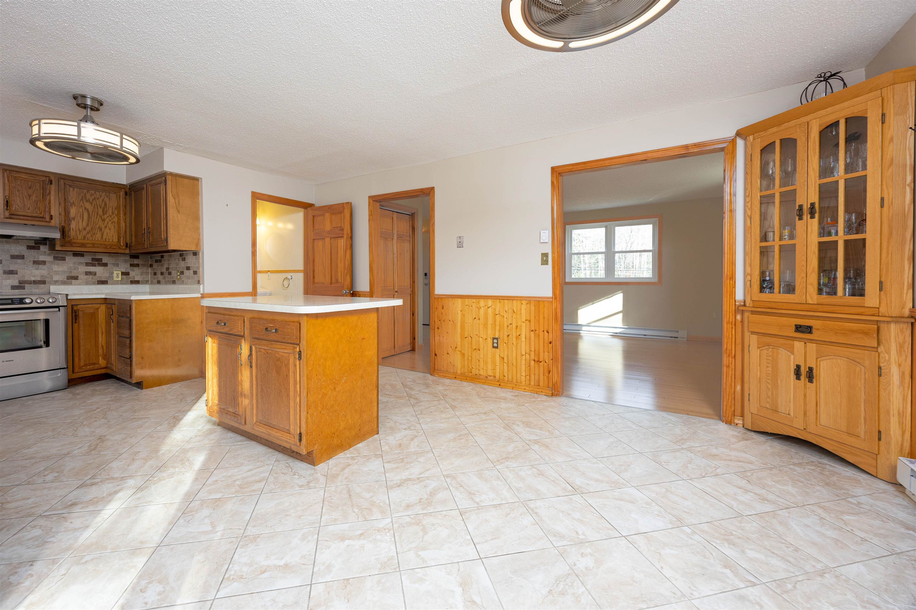 52 L Scenic Drive Derry, NH 03038 - Photo 10 of 42