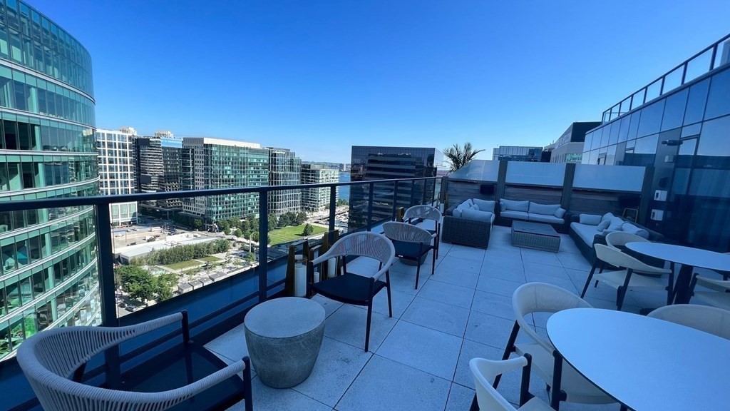 133 Seaport Boulevard, Unit 1021 Boston, MA 02210 - Photo 6 of 14