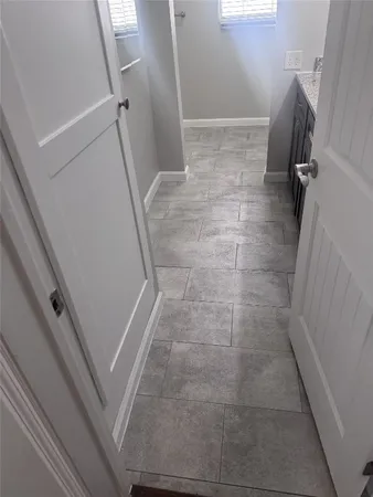 $2,500 | 730 East 8th Street, Houston, TX 77007