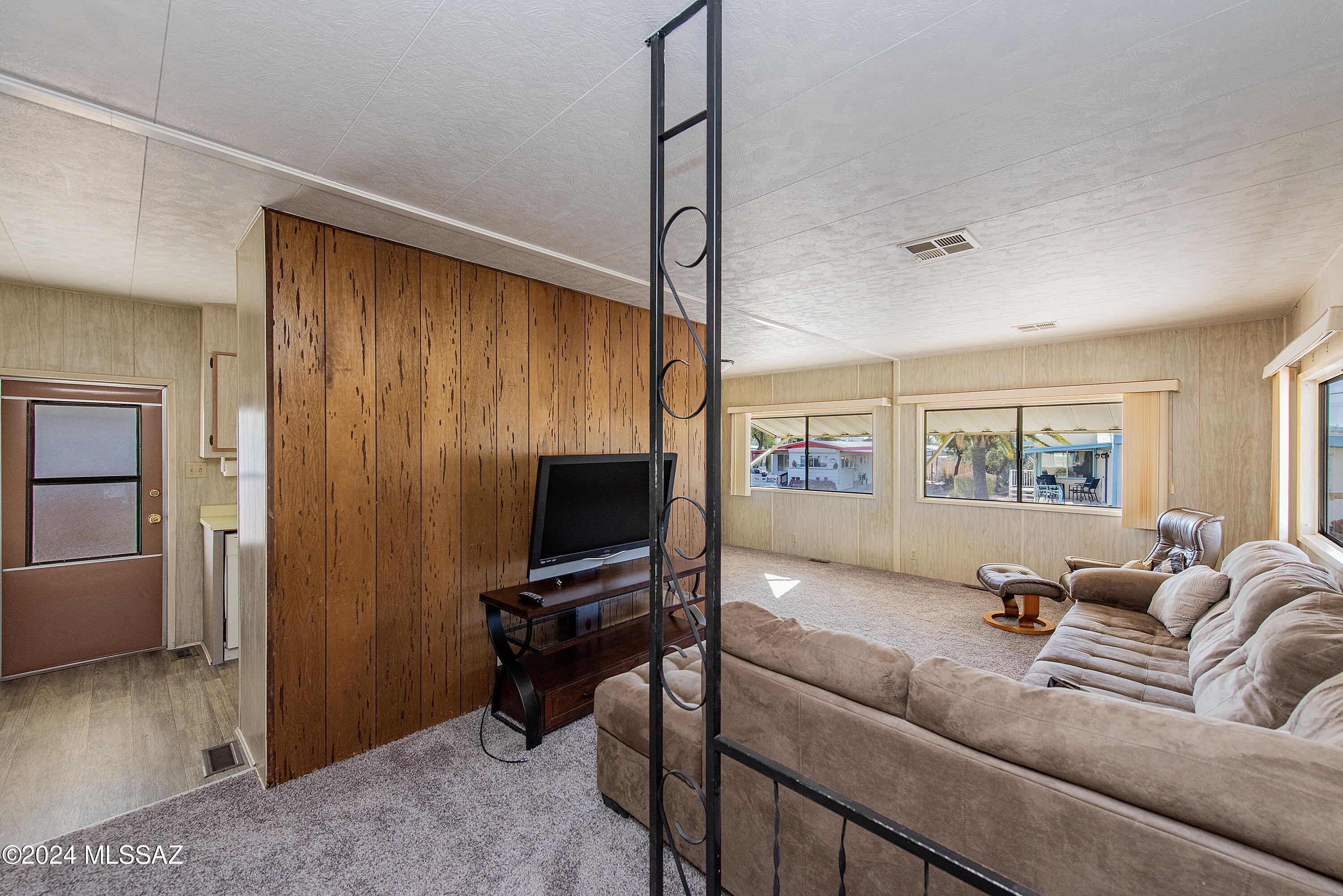 5780 West Rocking Cir Street Tucson, AZ 85713 - Photo 6 of 35 Gallery Image 6