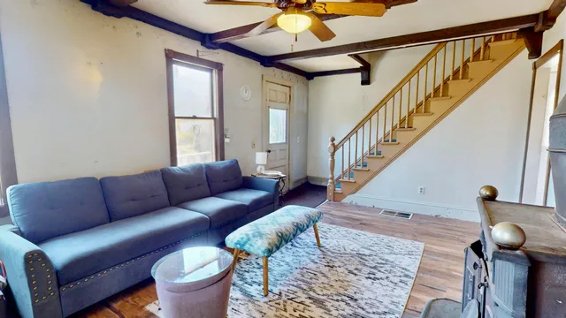 $215,000 | 210 Old Harbor Road, Vinalhaven, ME 04863