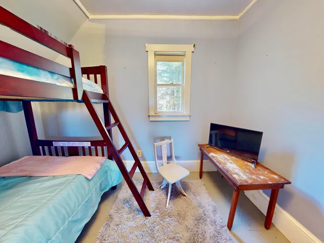 $215,000 | 210 Old Harbor Road, Vinalhaven, ME 04863