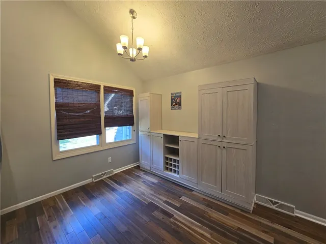 $2,400 | 9 Hepatica Lane, Henrietta, NY 14586