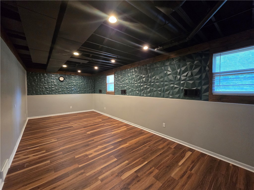 9 Hepatica Lane Henrietta, NY 14586 - Photo 17 of 44