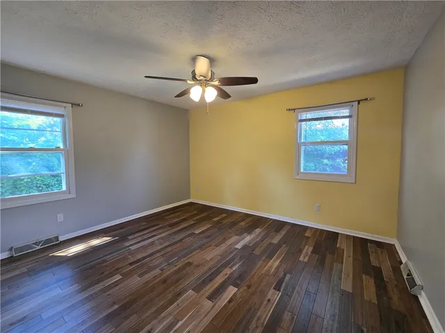 $2,400 | 9 Hepatica Lane, Henrietta, NY 14586