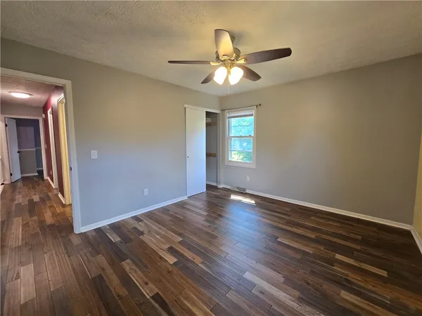 $2,400 | 9 Hepatica Lane, Henrietta, NY 14586