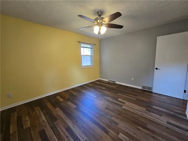 $2,400 | 9 Hepatica Lane, Henrietta, NY 14586