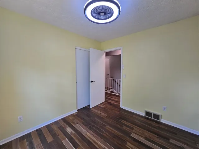 $2,400 | 9 Hepatica Lane, Henrietta, NY 14586