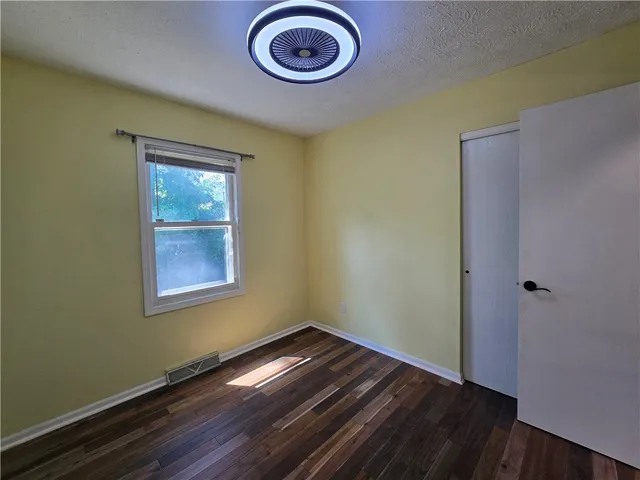 $2,400 | 9 Hepatica Lane, Henrietta, NY 14586