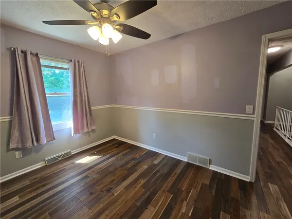 $2,400 | 9 Hepatica Lane, Henrietta, NY 14586