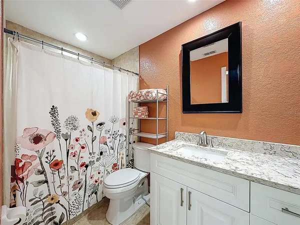 $415,900 | 5420 Fern Drive, Weeki Wachee, FL 34607