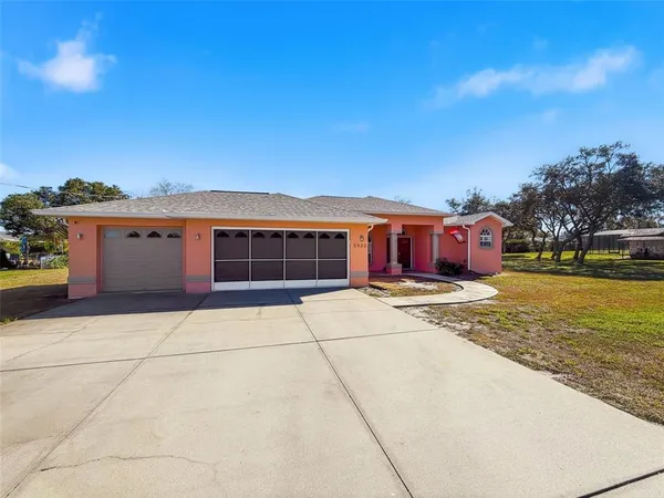 $415,900 | 5420 Fern Drive, Weeki Wachee, FL 34607