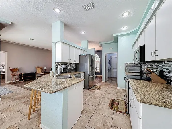 $415,900 | 5420 Fern Drive, Weeki Wachee, FL 34607