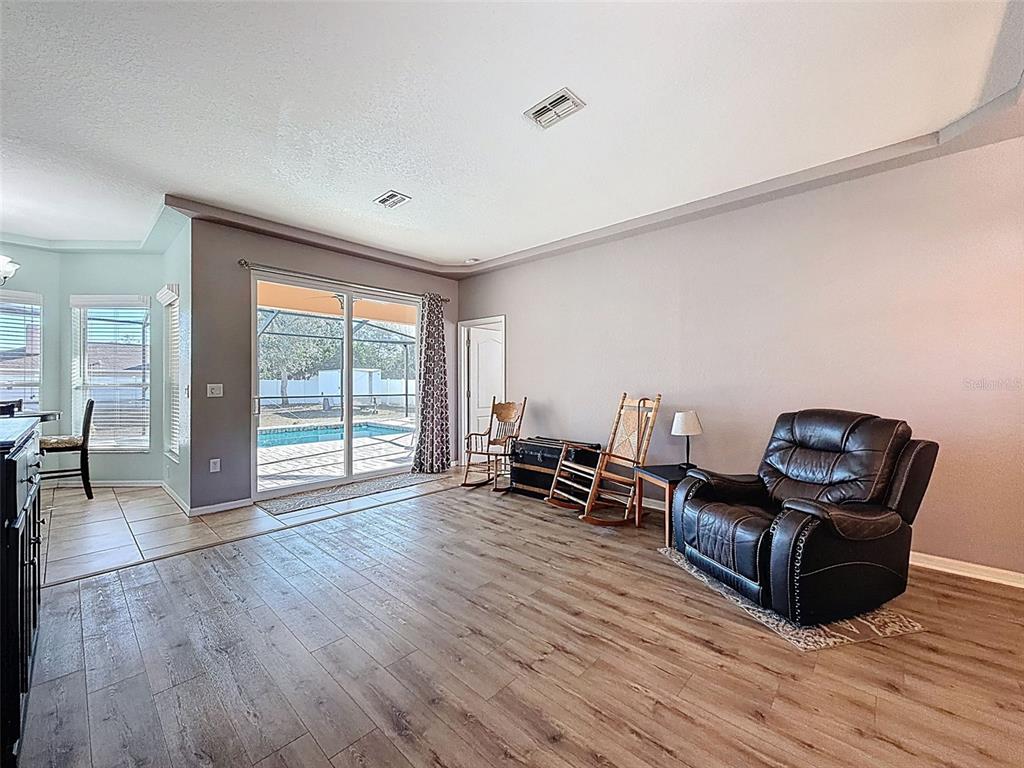 5420 Fern Drive Weeki Wachee, FL 34607 - Photo 10 of 44