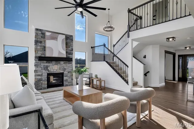 $800,000 | 204 Belford Way, O'Fallon, MO 63368