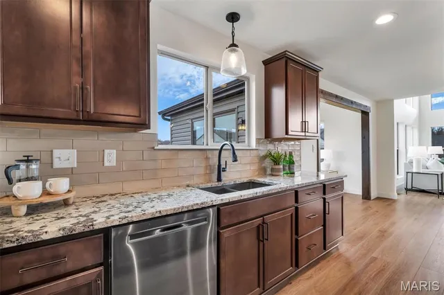 $800,000 | 204 Belford Way, O'Fallon, MO 63368