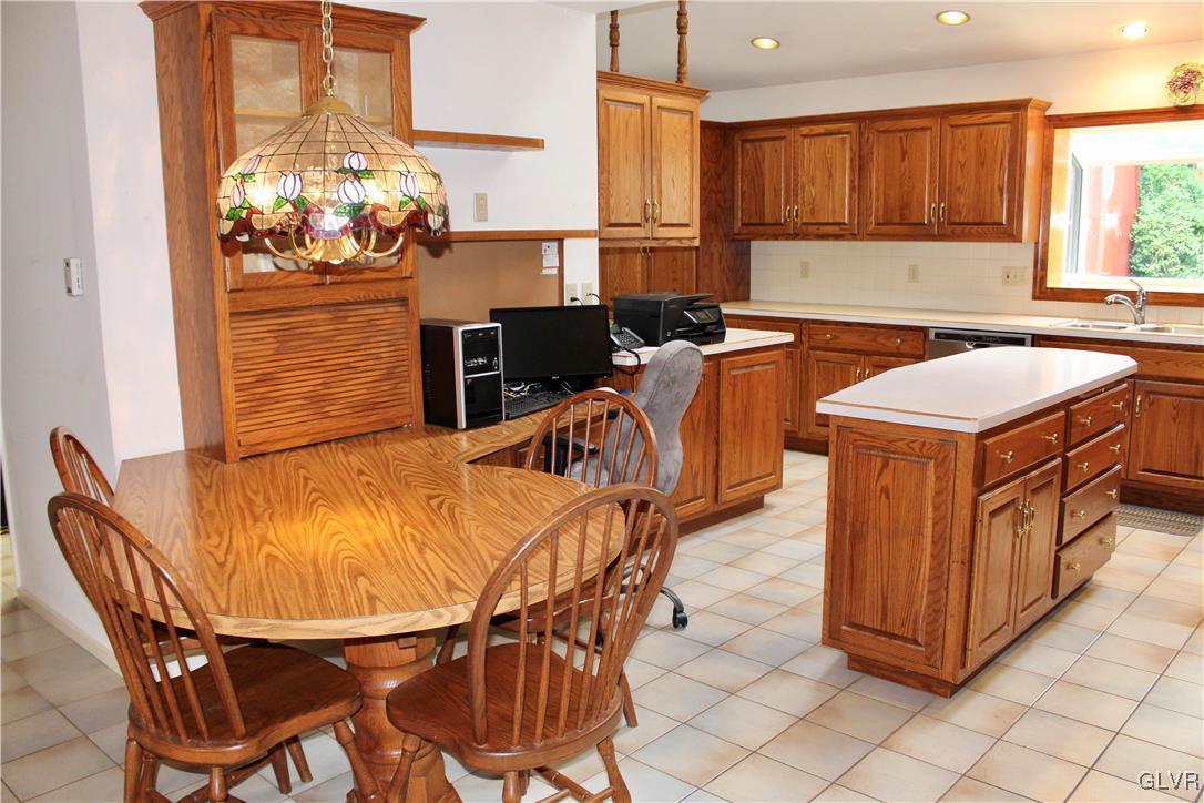 1650 Russett Road Orefield, PA 18069 - Photo 11 of 35 Gallery Image 11