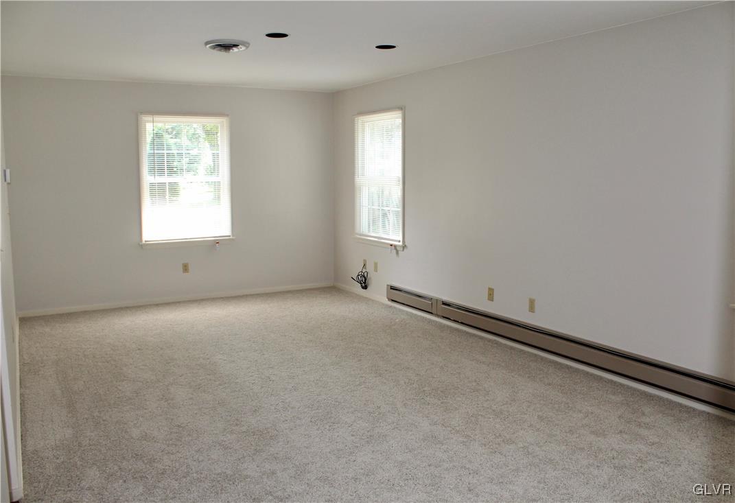 1650 Russett Road Orefield, PA 18069 - Photo 6 of 35 Gallery Image 6
