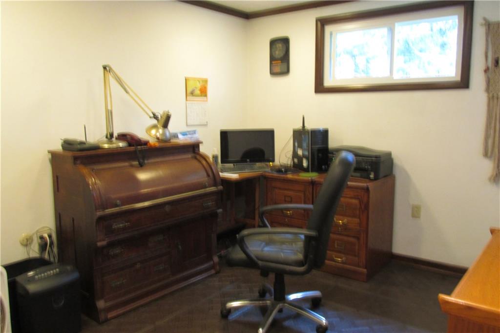 231 Mingo Church Road Finleyville, PA 15332 - Photo 13 of 20 2nd bedroom 11' x 10', used as an office